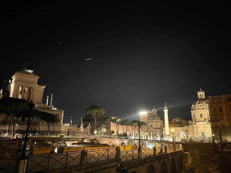 Gateway To Rome'S Treasures Apartment Luaran gambar